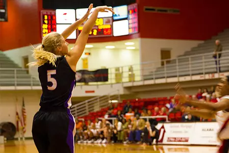 Cooper scores 27 to lift the Lady Bisons to an 86-76 win Image