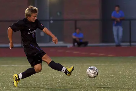 Second-half surge carries Bisons to A-Sun victory Image