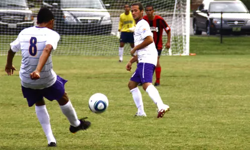 Lipscomb Falls to Eastern Illinois, 2-1 Image