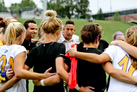 O’Brien announces 2013 women’s soccer signing class Image