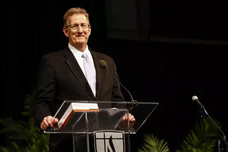 Lipscomb AD Philip Hutcheson speaking at the Lippy's