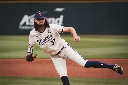 Max Habegger Pitching