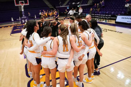 WBB Huddle