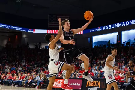 trae benham layup