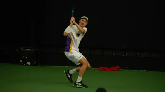 Alex Mesquida Hitting