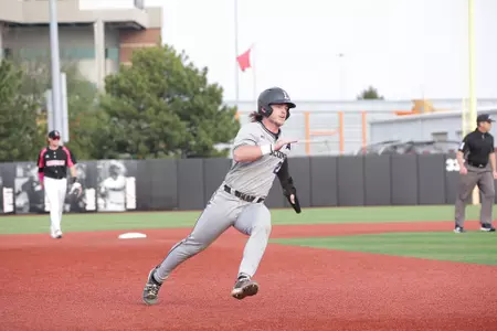 Austin Kelly vs. Louisville