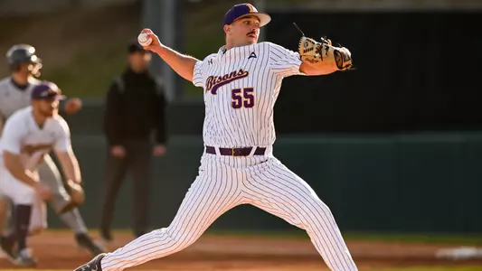 Ben Wilson Pitching