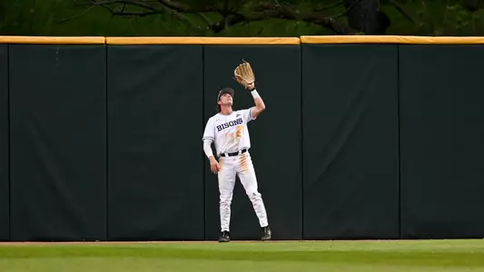 Vergara outfield