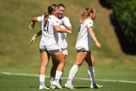 WSOC vs UCA