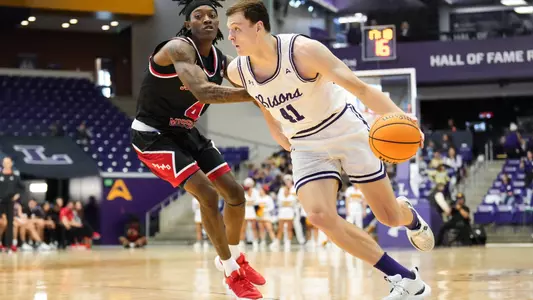 Jacob Ognacevic dribbling