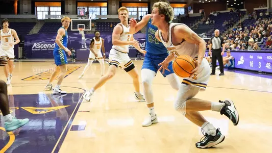 Kellan Boylan Dribbling