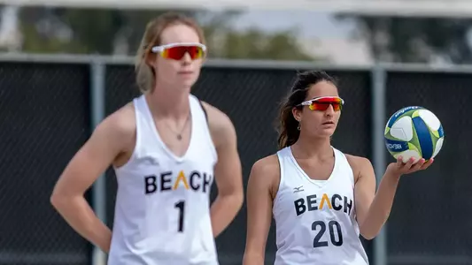 Nicci Reinking, Zoi Konstantopoulou