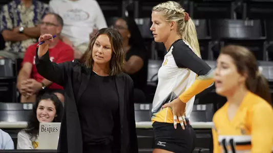 Joy McKienzie-Fuerbringer, Emma Kirst