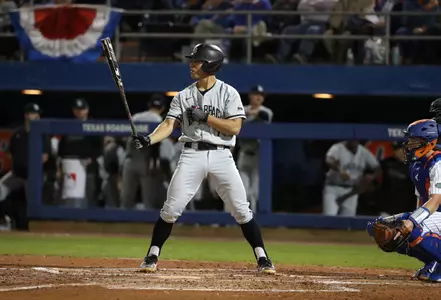 2019_02_15_Campeau_Dominic_vs_UF_02