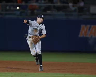 2019_02_15_Rivera_Santino_vs_UF_01