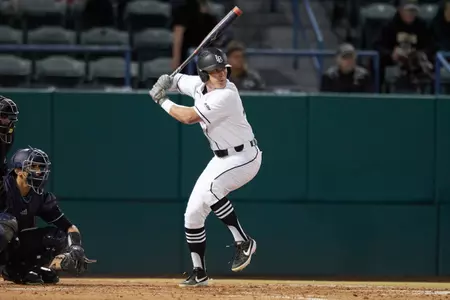 2019_02_22_Rasmussen_Luke_vs_NV_01