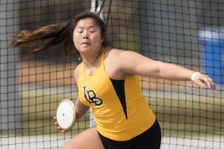 2018_04_21_Truong_Amanda_BeachInvite_02