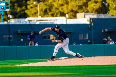 2022_05_03_Voelker_Zach_vs_UCLA_01