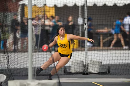 2017_03_04_Truong_Amanda_vs_UCLA_01