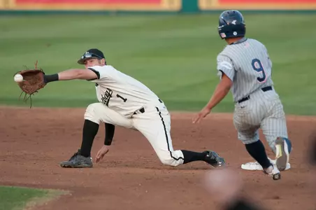 2016_05_27_Hampson_Garrett_vs_CSF_001