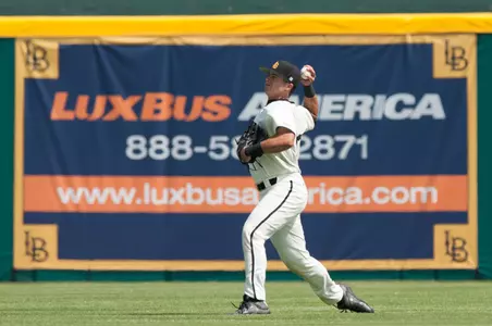 2016_03_20_Muzzi_Alex_vs_COL_002