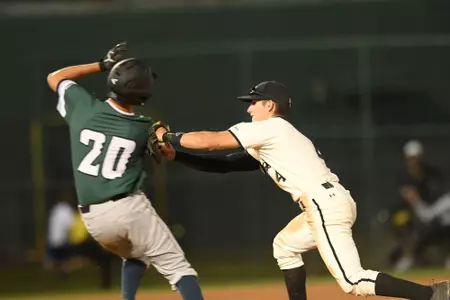 2017_05_19_Duran_Jarren_vs_UH_03