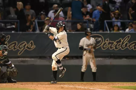 2017_05_19_Huffman_Laine_vs_UH_02