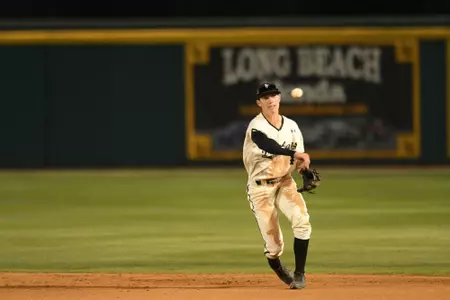 2017_05_19_Duran_Jarren_vs_UH_05