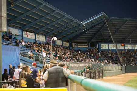 2017_05_19_Blair_Field_vs_UH_02