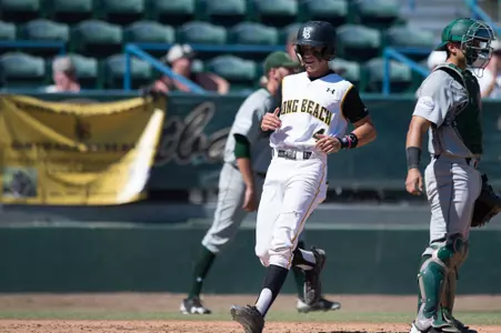 2017_05_21_Duran_Jarren_vs_UH_01