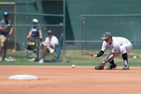 2017_05_20_Huffman_Laine_vs_UH_01