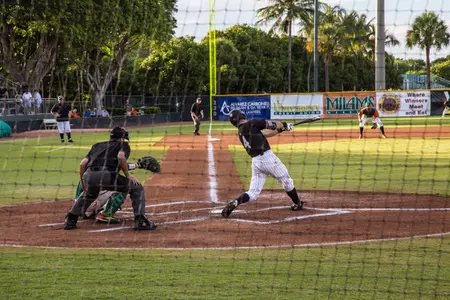 2016_06_04_Duran_Jarren_at_MIA_001