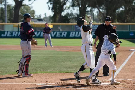 2018_02_18_Huffman_Laine_vs_SMC_03