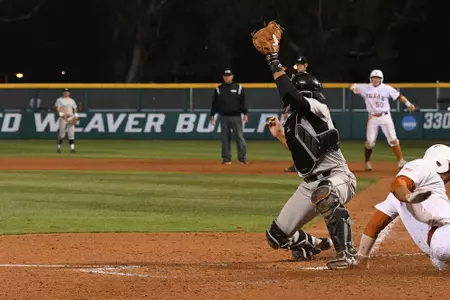 2017_06_04_Banuelos_David_vs_Texas_01