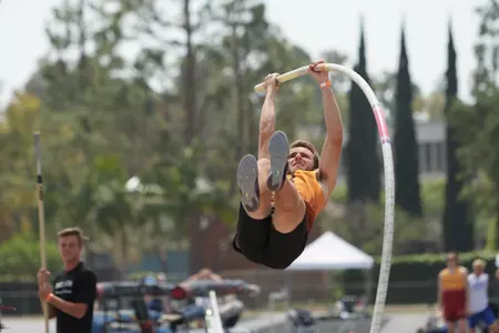 2019_04_19_Eley_Spencer_BI_004