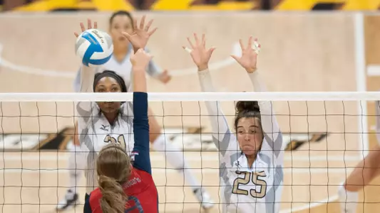 Chisom Okpala, Alex Reid