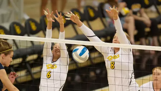 Haleigh Hampton, Bre Mackie