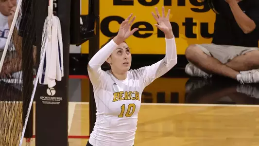 Vargas had an outstanding all-around game to lead The Beach to the second round.