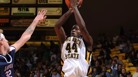 Cornel Williams had a career-high 19 points and 11 rebounds at UCI.