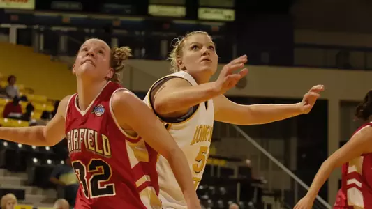 Lauren Bagley (51) Wide