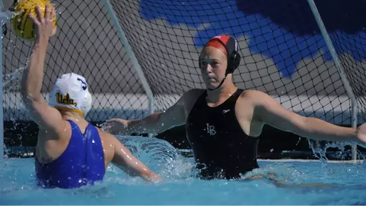 Kristen Stragier Made 14 Saves in the Win over Maryland