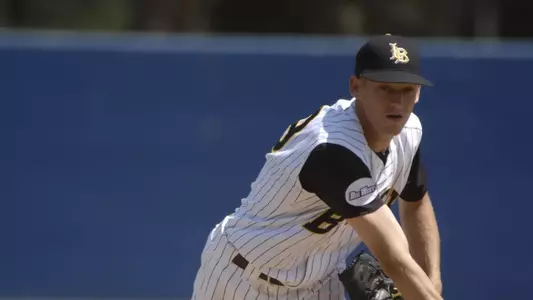 Andrew Liebel as been the Dirtbags Staff Ace in 2008