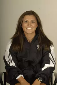 Katy Barrett recorded her best finish this season at the Oregon Duck Invitational.