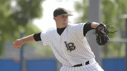 David Roberts was one of three relievers in the seventh.
