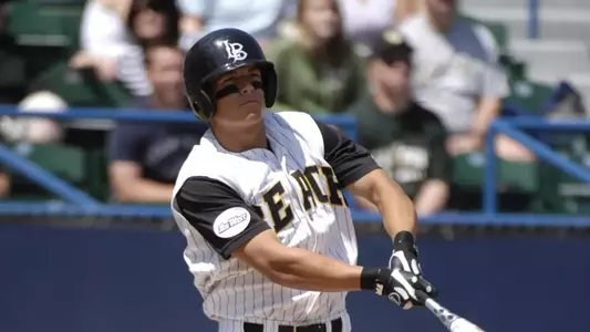 Steve Tinoco had three of the team's 15 hits on Friday.