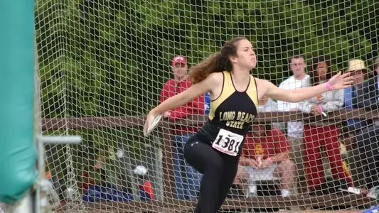 Katelyn Ciarelli finished fifth overall in the discus.