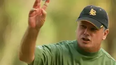 Paul Goydos wore the "LB" hat during his run at the Players Championship