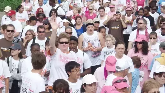 The 49ers were part of 26,000 participants Sunday.