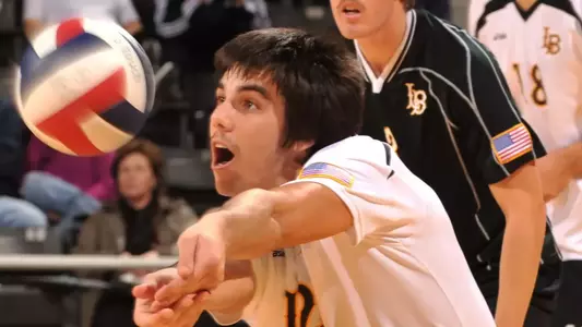 Tommy Pestolesi led the 49ers with 11 kills.