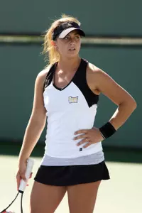 Rachel Manasse gets her first crack in singles at the ITA Regionals.